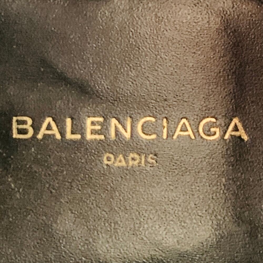 BALENCIAGA Size 8 Black Gold Logo Patent Leather Ankle Kitten Heel Boots - Picture 7 of 9